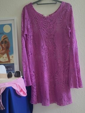 GB Purple Lace Flare Sleeve Cover Up. Beautiful Orchid Color, Bell Style Sleeves